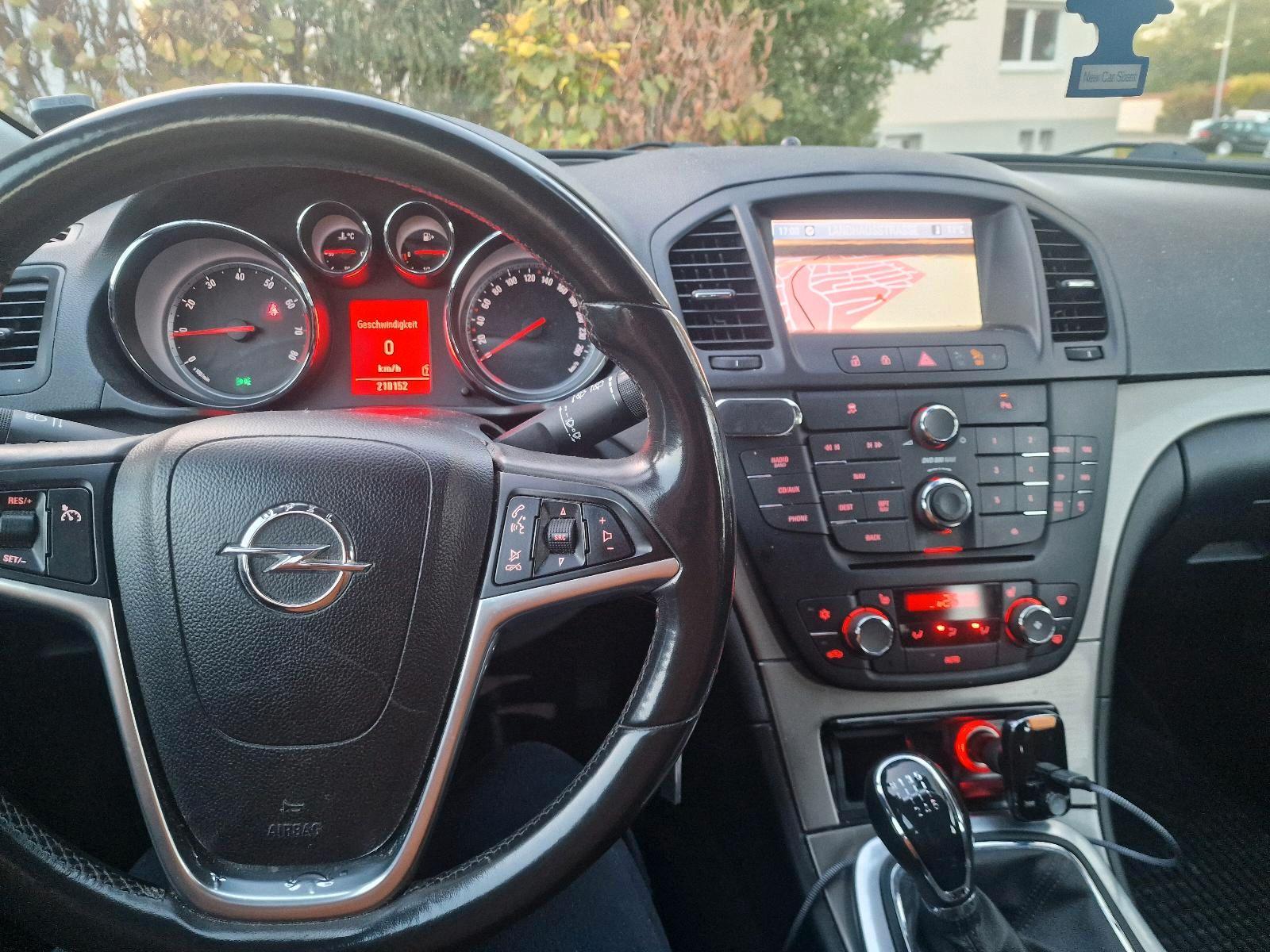 Opel Insignia 2009 — photo 9