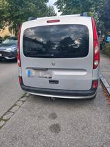 Renault Verkaufe Renault Kango 1.6 cdi - Renault Megane aus 2008 mit Diesel-Antrieb