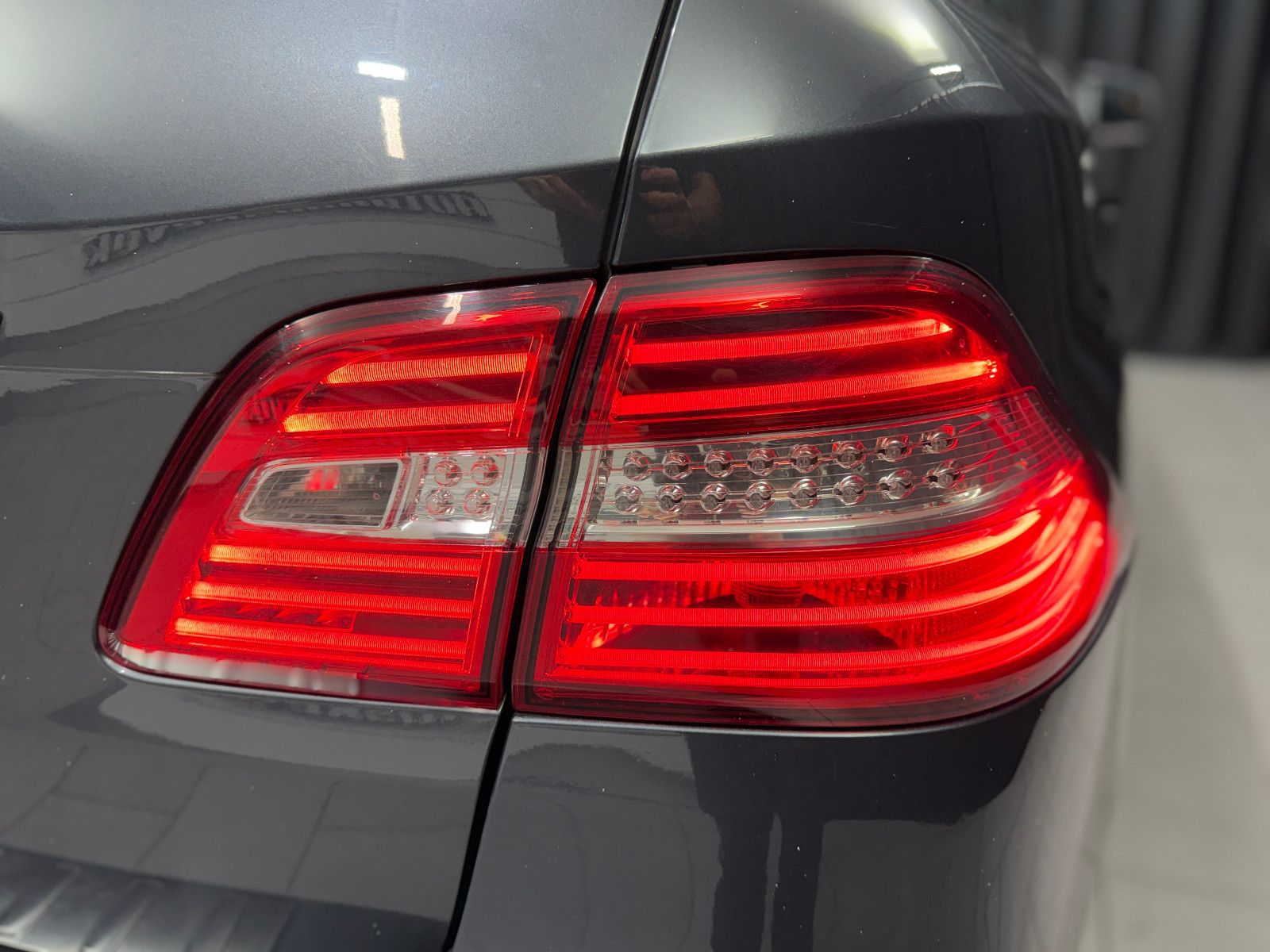 Fahrzeugabbildung Mercedes-Benz ML 350 4Matic |AHK|LUFT|PANO|U-FREI