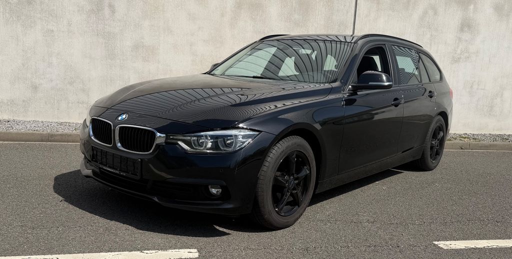 Image of BMW 320
