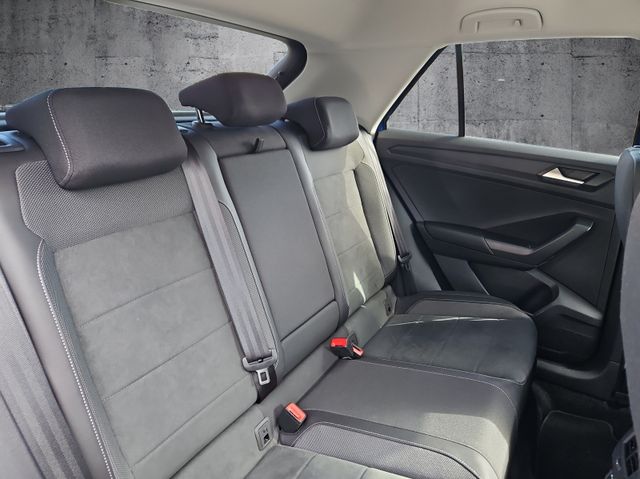 T-Roc STYLE 1.5 TSI OPF DSG RFK AHK 3,99%