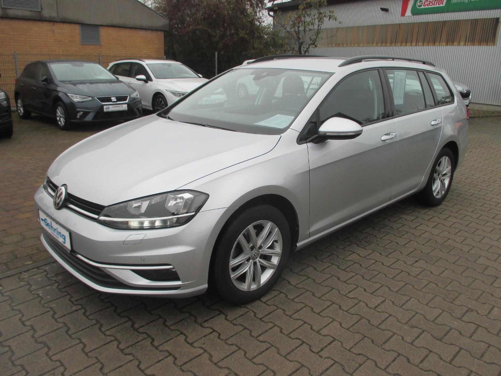 Volkswagen Golf 7 Var. 2,0 TDI DSG  Comfortline