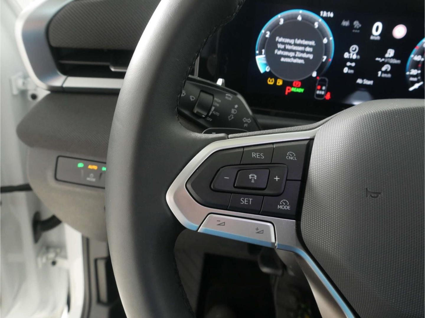 Volkswagen T-Roc 1.5 eTSI Life DSG NAV/LED/RFK/ACC/SH, миниатюра 11