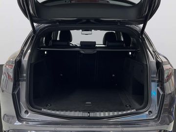 Alfa-Romeo Stelvio - 7
