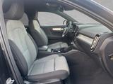 Volvo XC40 T2 Automatik Plus Dark  LED - Volvo aus 2023