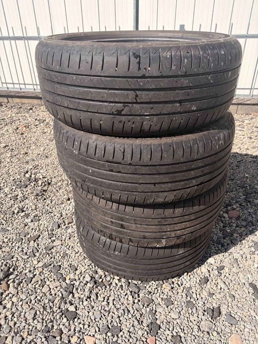 Fahrzeugabbildung BMW X1 sDrive 20 i M Sport,LED,Kamera,AHK, 8 fach be