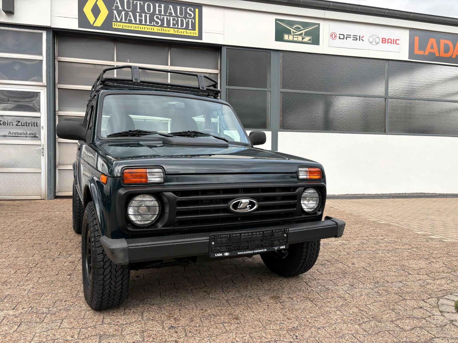 Lada Niva Taiga 4x4 Mike Sanders, Dotz