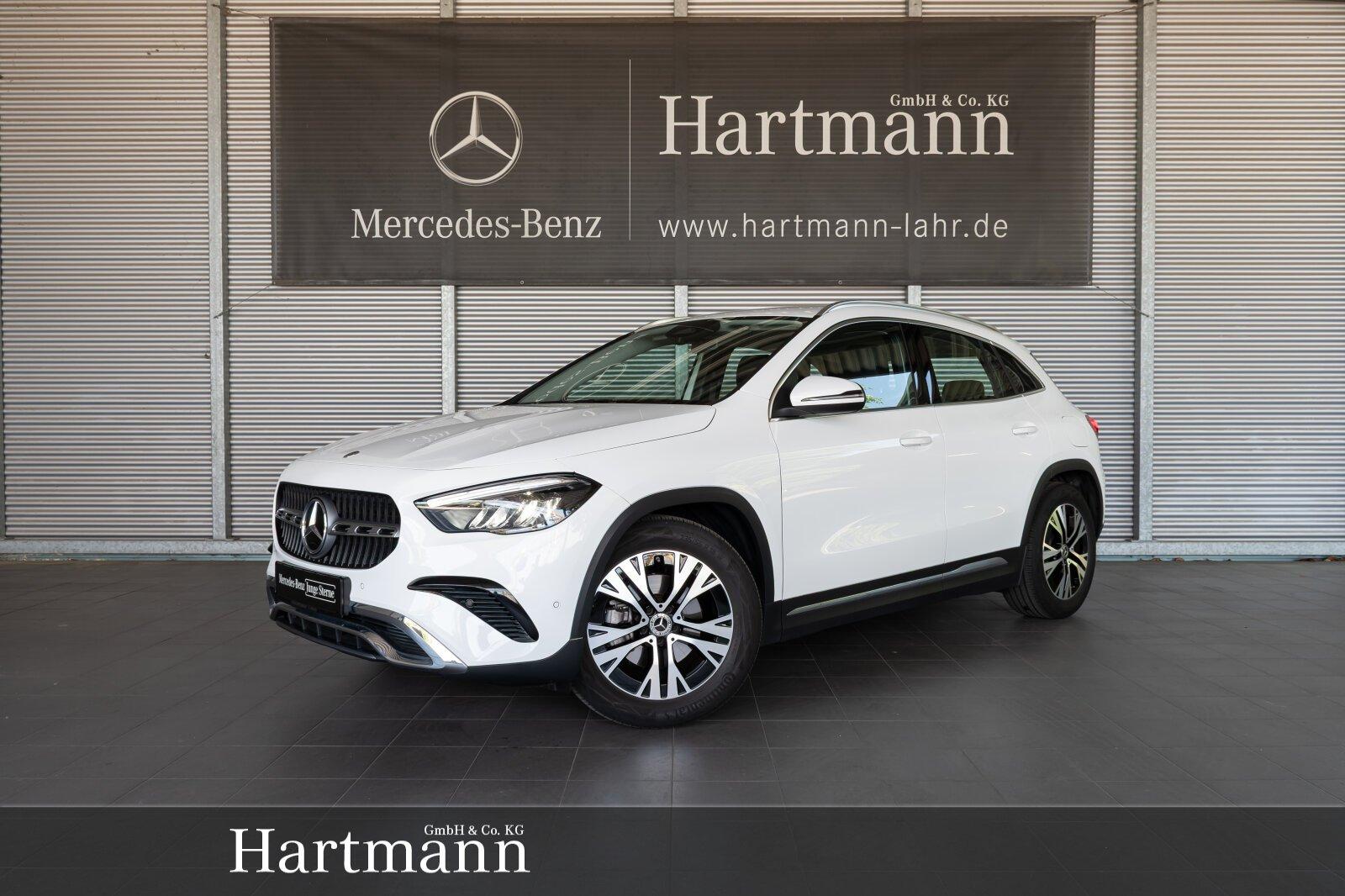 Mercedes-Benz GLA 180 Progressive Advanced Digitaldisplay LED