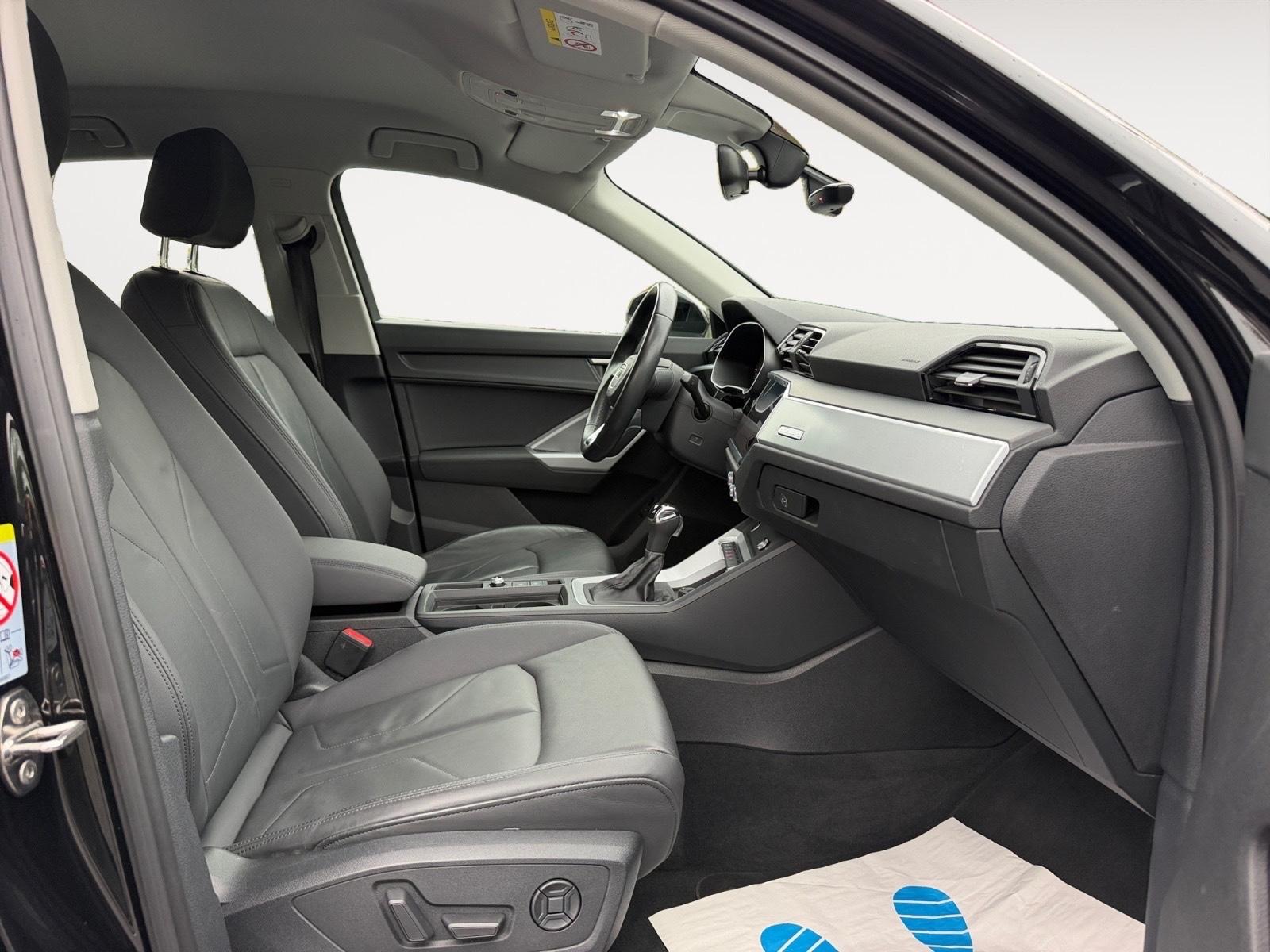 Audi Q3 Sportback 45 TFSI quattro S-Line Navi Leder