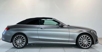 Fahrzeugabbildung Mercedes-Benz C 300 AMG Paket Kamera HUD DVD Burmester Voll