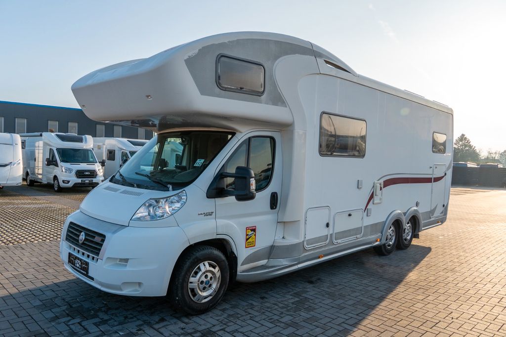 A820 EB 3*Solar*Sat*TV*Händler o. Export*