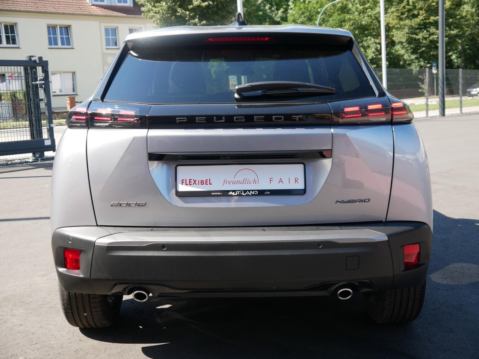 Peugeot 2008 PureTech 145 Aut. LED ACC Navi 360°