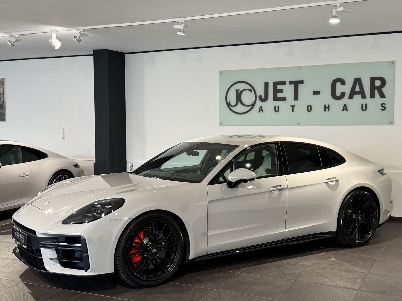 PORSCHE Panamera GTS *Sport Design-SAGA-HUD-18. W.-360°*