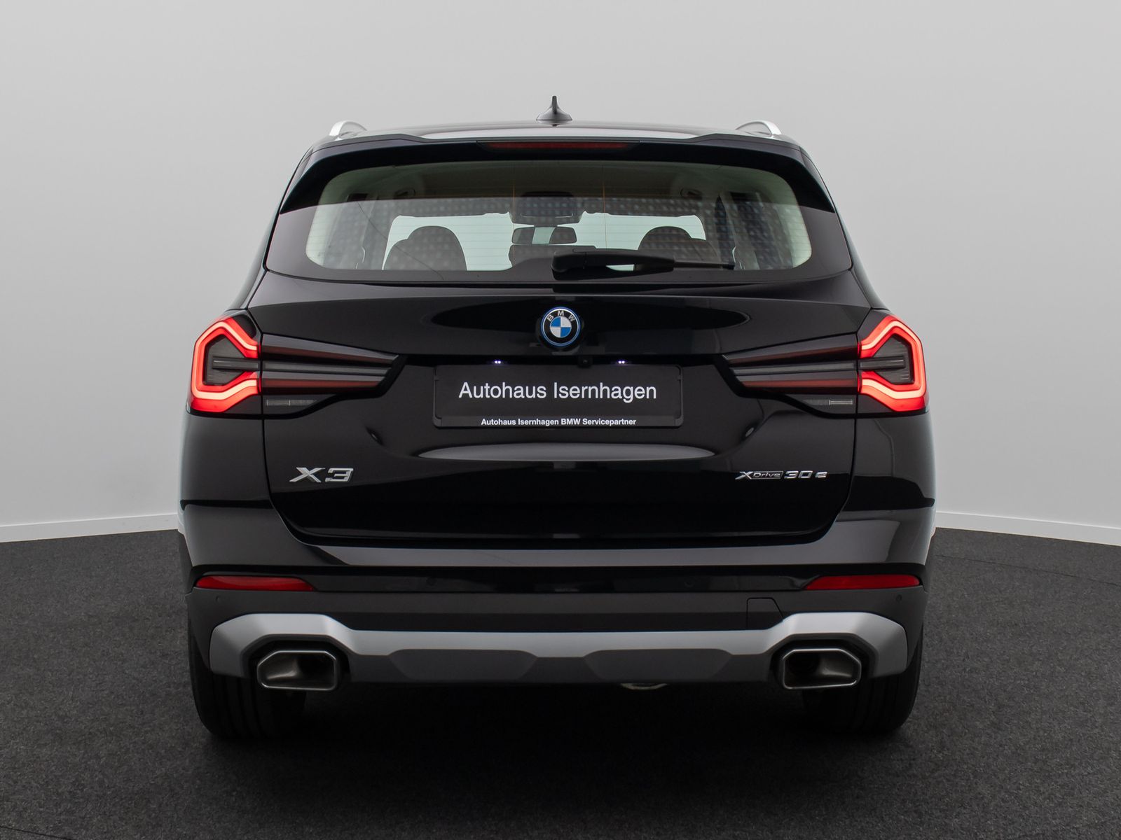 Fahrzeugabbildung BMW X3 xD30e Kamera DAB Sportsitz AHK Leder 18Zoll