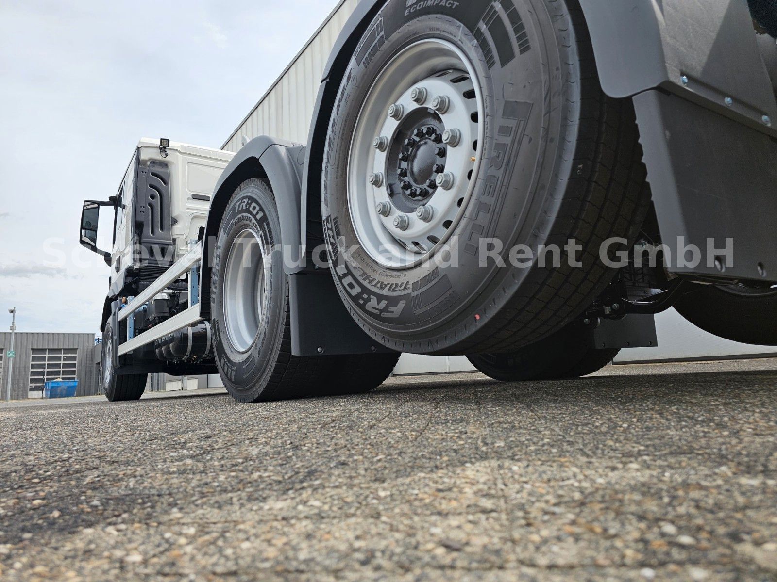 Fahrzeugabbildung MAN TGS 26.480 6x2-4 BL MEILLER RS 21.65 Funkferbed.