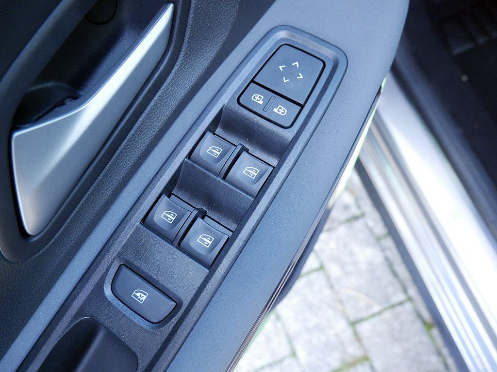 Fahrzeugabbildung Dacia Jogger Extreme TCe 110 5-Sitzer