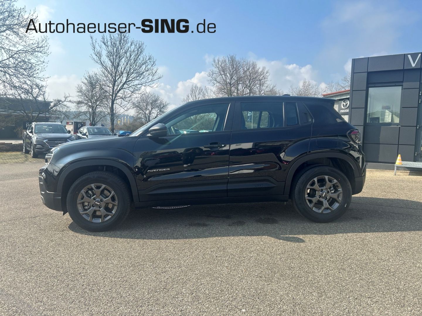 Jeep Avenger Longitude Automatik MHEV LED SHZ AC/AA imagem 2
