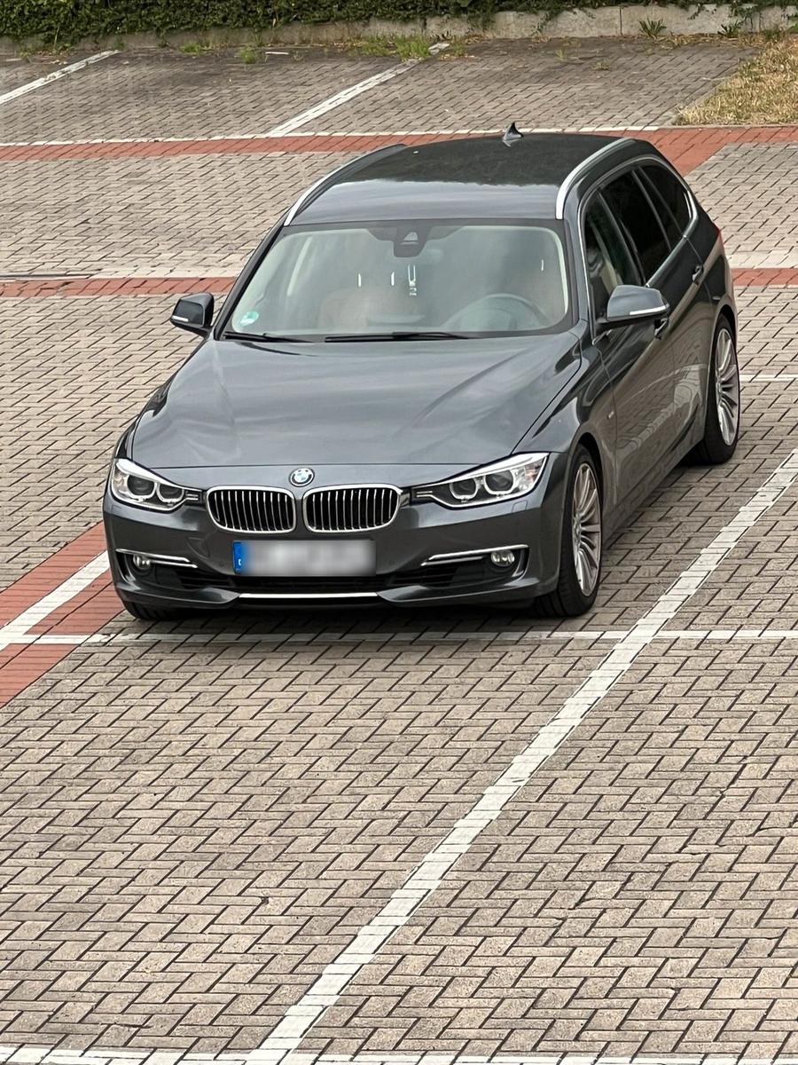 BMW 330