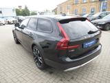 Volvo V90 Cross Country B5 Benzin AWD Ultimate - Volvo V90 Cross Country Benziner Gebrauchtwagen