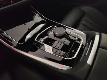 BMW X7 - 8