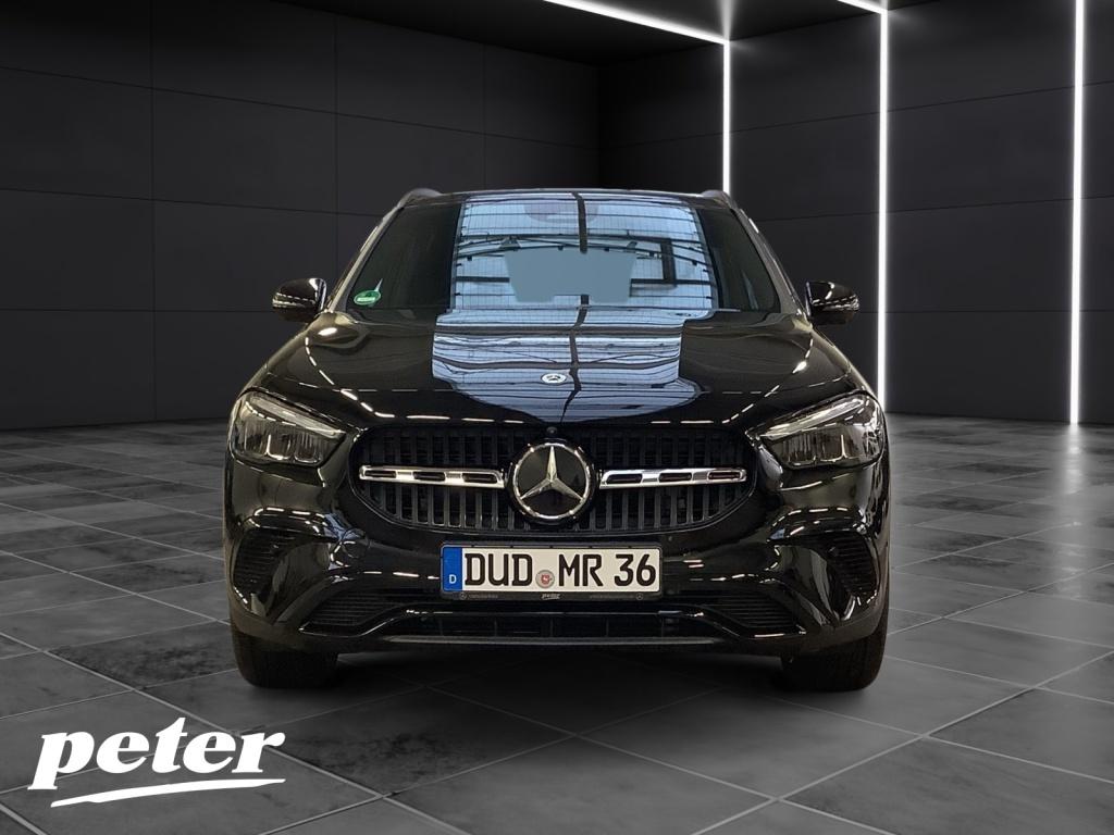 Mercedes-Benz GLA 220 d 4MATIC PROGRESSIV+NIGHT+PARKAS+18''+AH