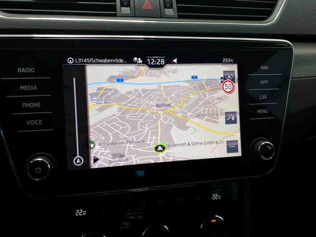 Skoda Superb - Bild 2