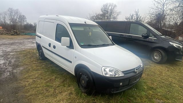 Opel Combo Kasten 1,3 CDTI EU4 DPF Business 111 Jahre