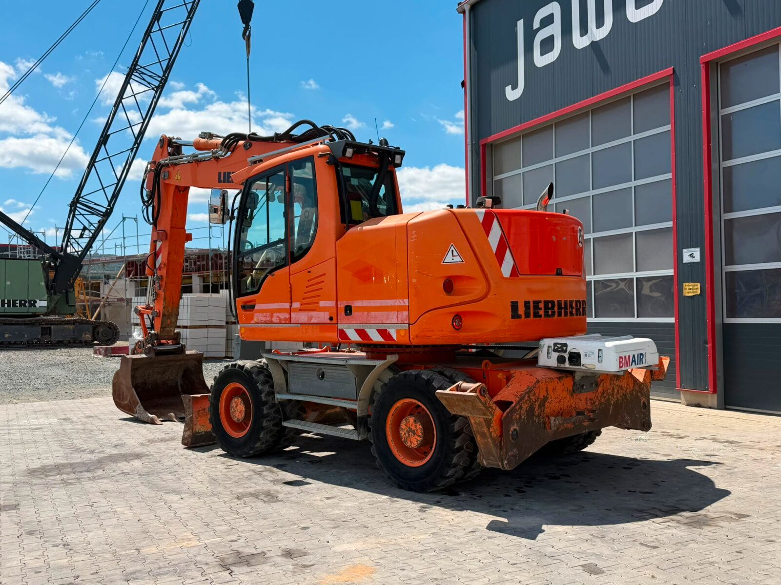 Fahrzeugabbildung Liebherr A 918 Compact