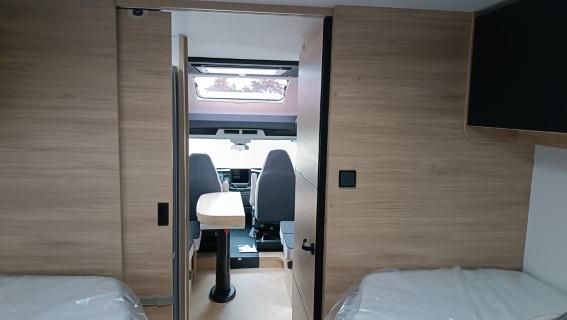 Autohaus Zimpel & Franke - Challenger 317 Graphite 4,1t ohne Hubbett+Automatik+Solar+M - Bild 15 Autohaus Zimpel & Franke - Challenger 317 Graphite 4,1t ohne Hubbett+Automatik+Solar+M - Bild 15