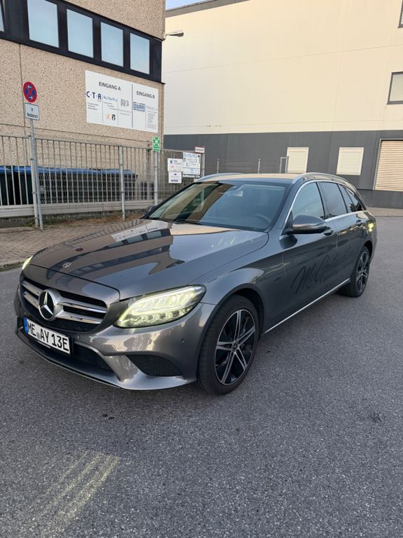 Image of Mercedes-Benz C 300