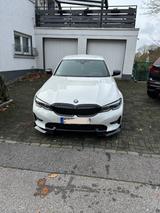 BMW 330d Sport Line / Head-Up / M-Felgen / 8-Fach - BMW 330 in Wuppertal