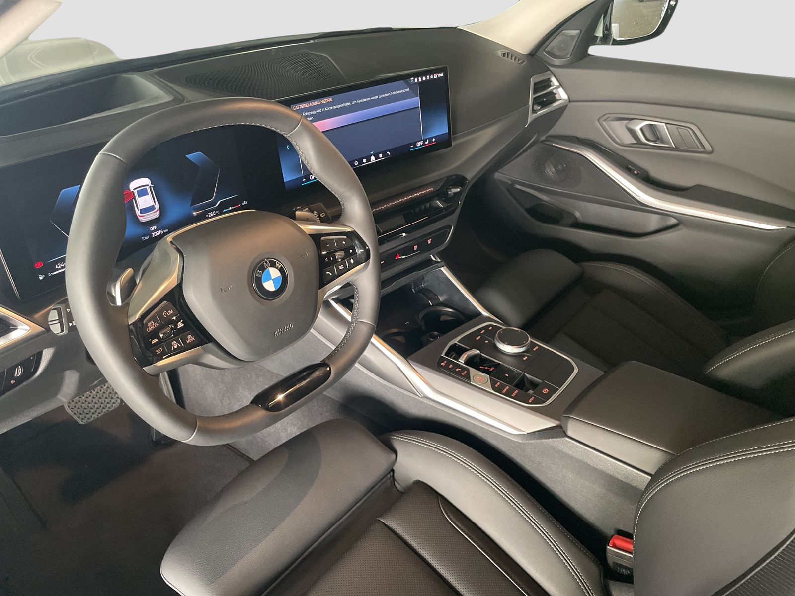 BMW 330 - Bild 10