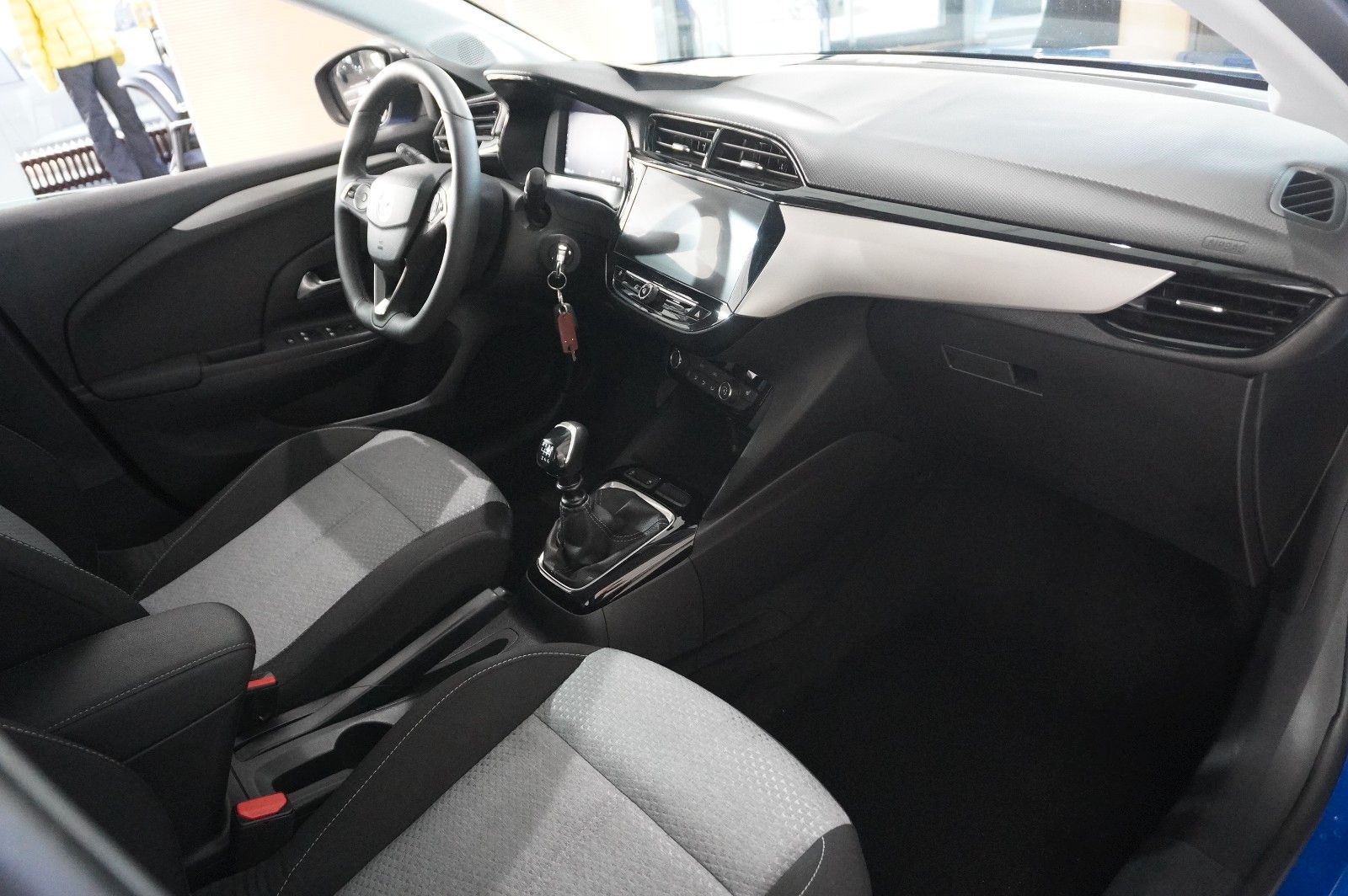 Fahrzeugabbildung Opel Corsa F 1.2 FACELIFT NAVI/LED/KAMERA/VIRTU./DAB+