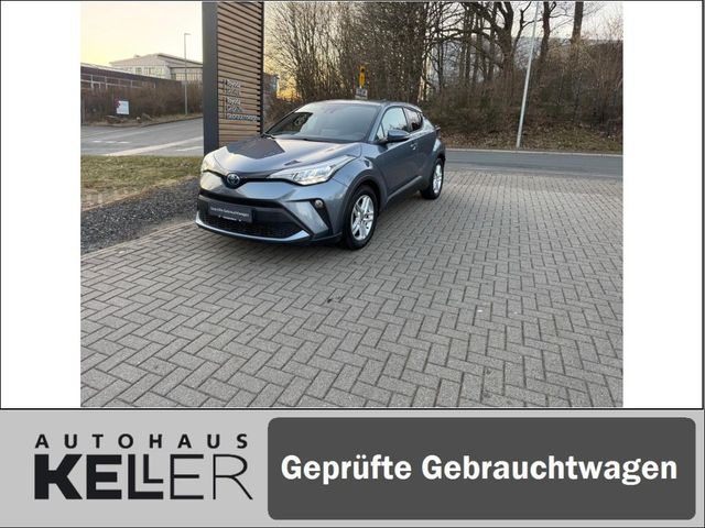 Toyota C-HR 1.8 Hybrid 4x2 Flow + Allwetterreifen