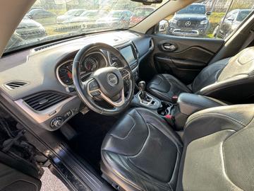 Jeep Cherokee Limited 4WD - Bild 9
