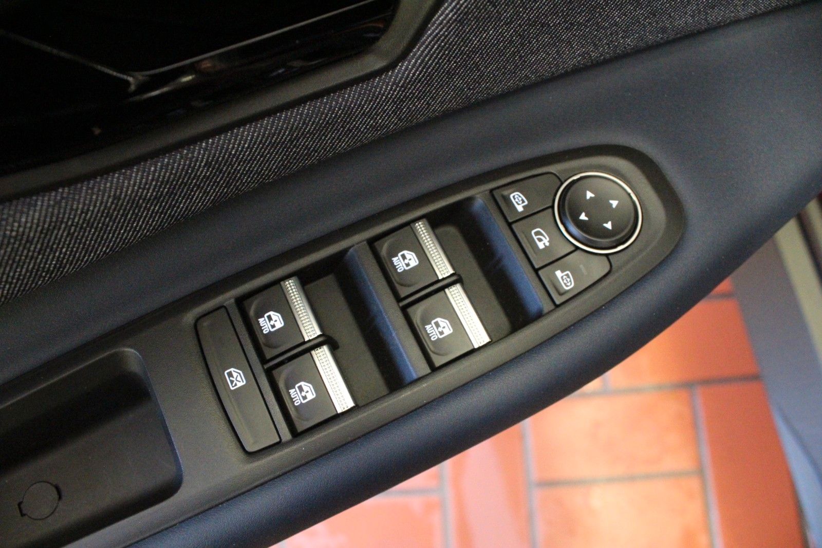 Fahrzeugabbildung Renault R 4 150 Comfort Range Techno*Winterpaket*