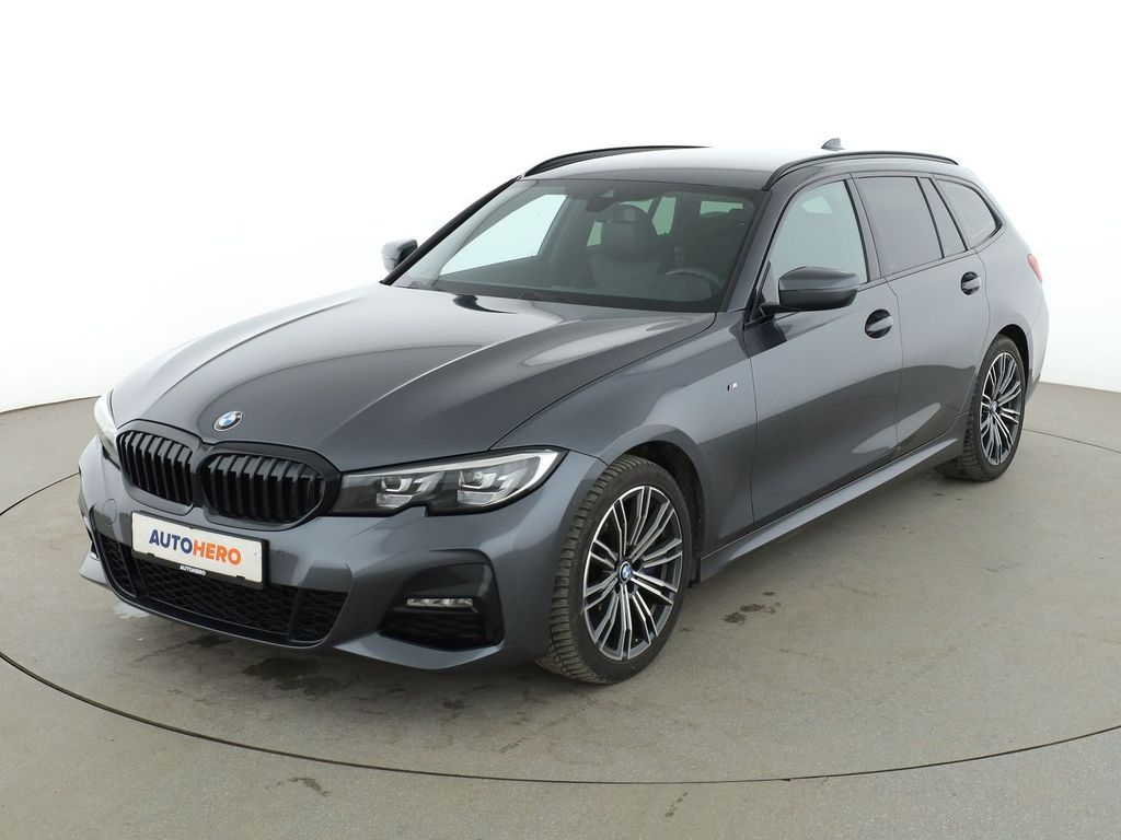 Image of BMW 330