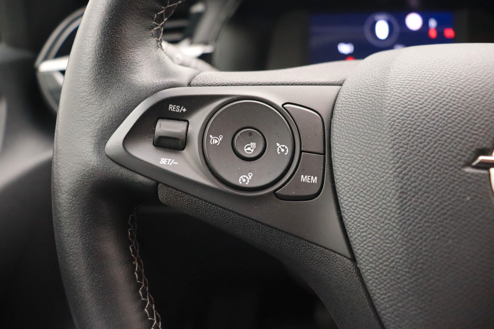 Fahrzeugabbildung Opel Corsa-e F Edition TEMPO SHZ KAMERA 11kW