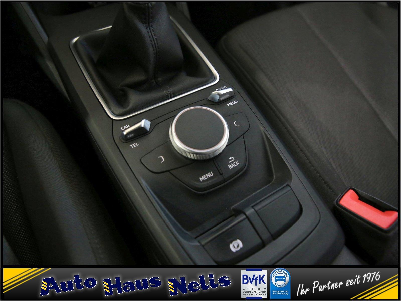 Audi Q2 1,0 TFSI Ultra LM-Felgen AHK Klimaanlage MMI-