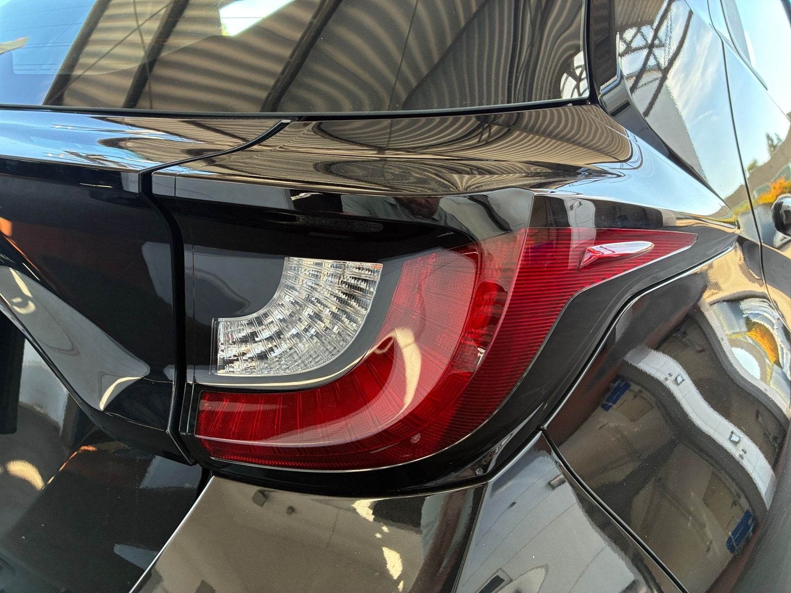 Fahrzeugabbildung Toyota Yaris 1.0 Comfort Kamera,Navi,ACC