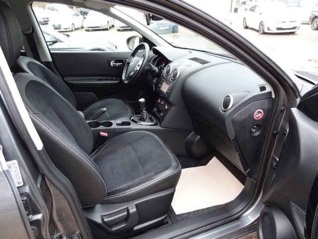 Fahrzeugabbildung Nissan Qashqai 360/1.Hd/Pano/AHK/Kamera/Navi/