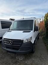 Mercedes-Benz Sprinter III Kasten FWD 211/215 CDI FWD L1