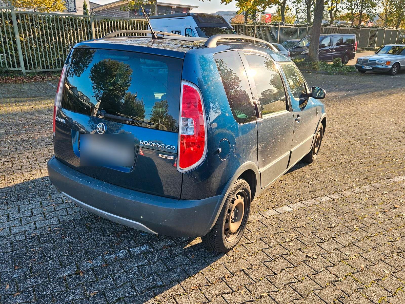 Skoda Roomster 2013 — photo 9