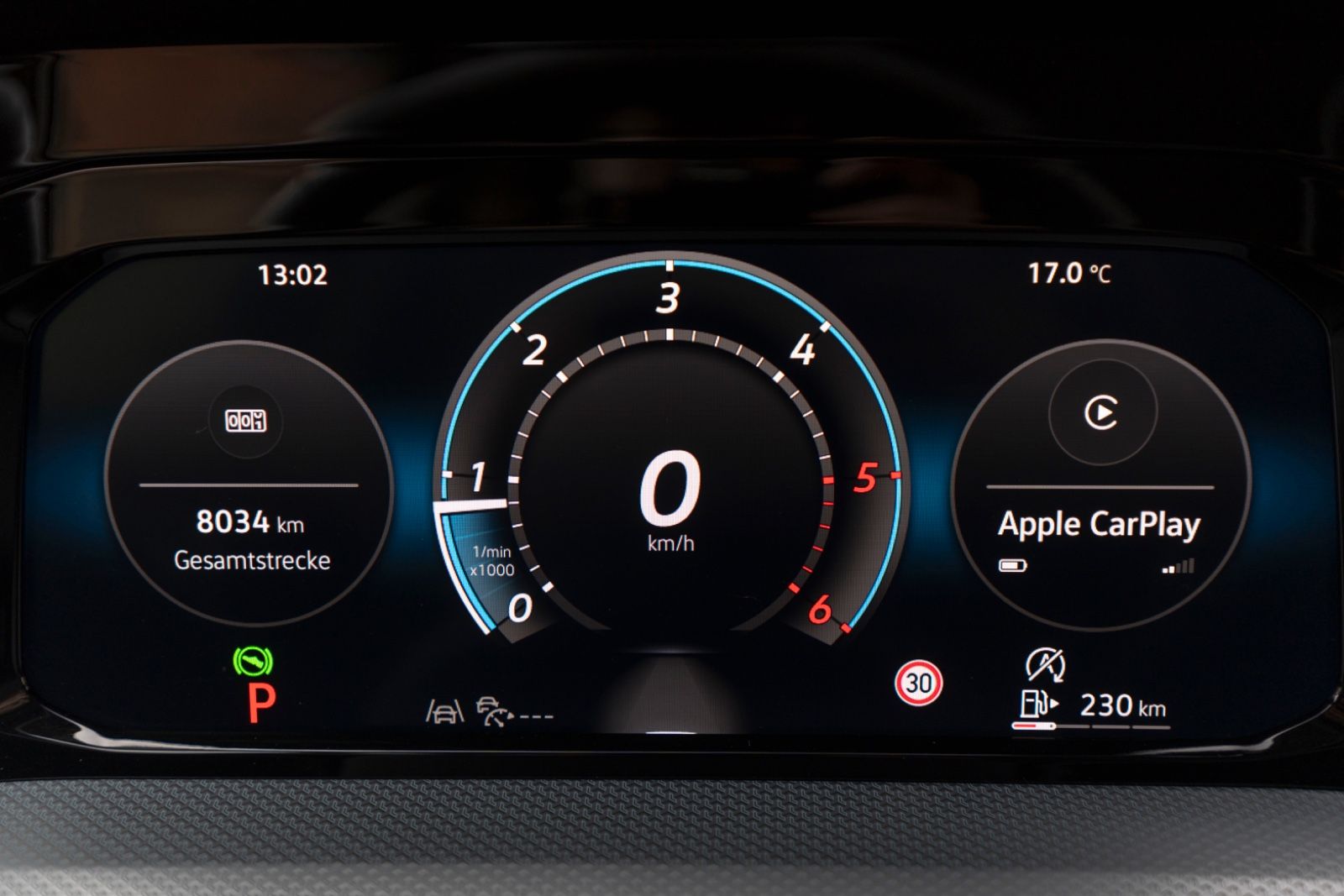 Fahrzeugabbildung Volkswagen Golf VIII 2.0 TDI ENERGY ACC LED KAM CARPLAY AHK