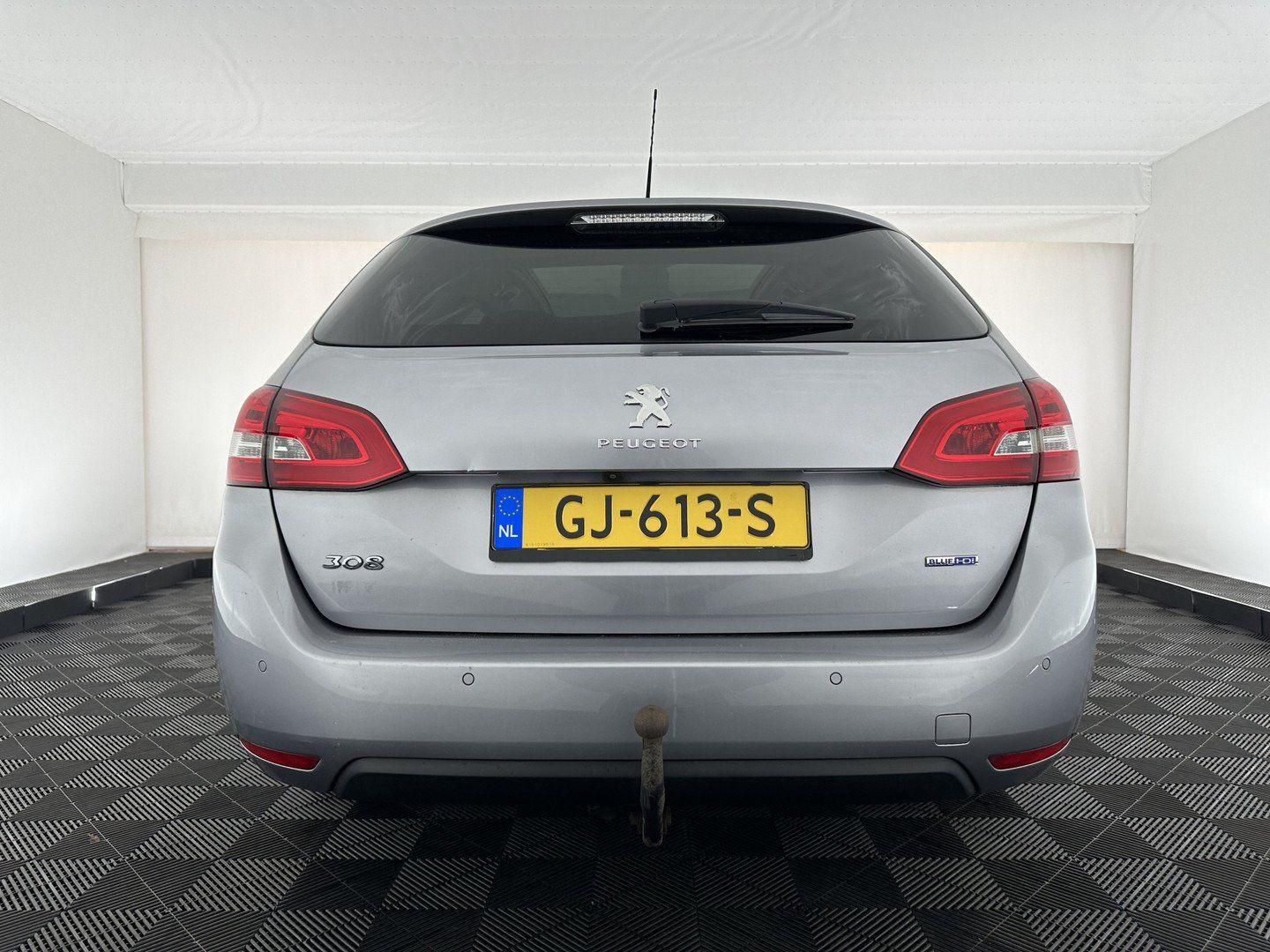 Peugeot 308 2015 — photo 5