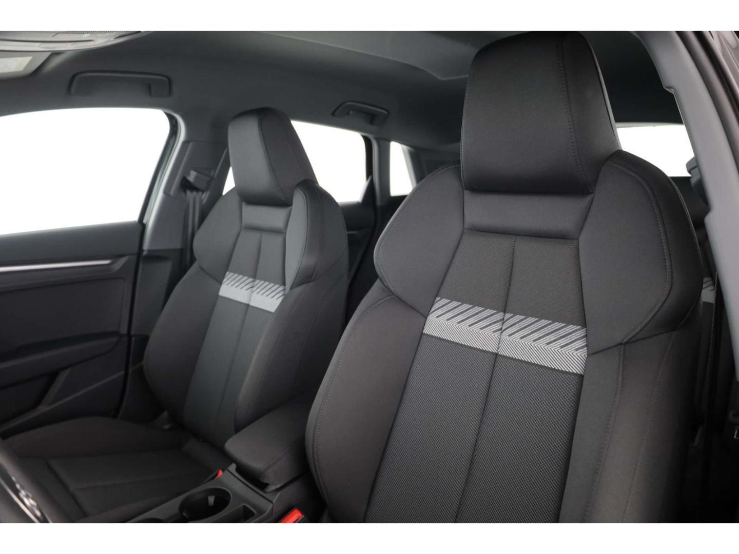 Audi A3 Sportback 40 TFSI e Advanced NAV/RFK/ACC, миниатюра 10