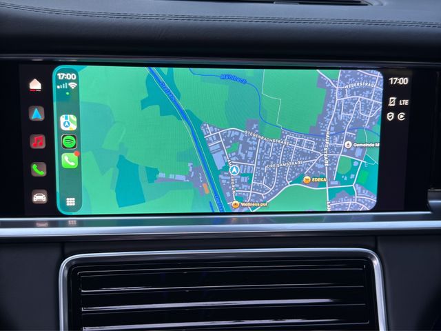 Porsche Panamera Sport Turismo 4 E-Hybrid*ACC*CHRONO*LED