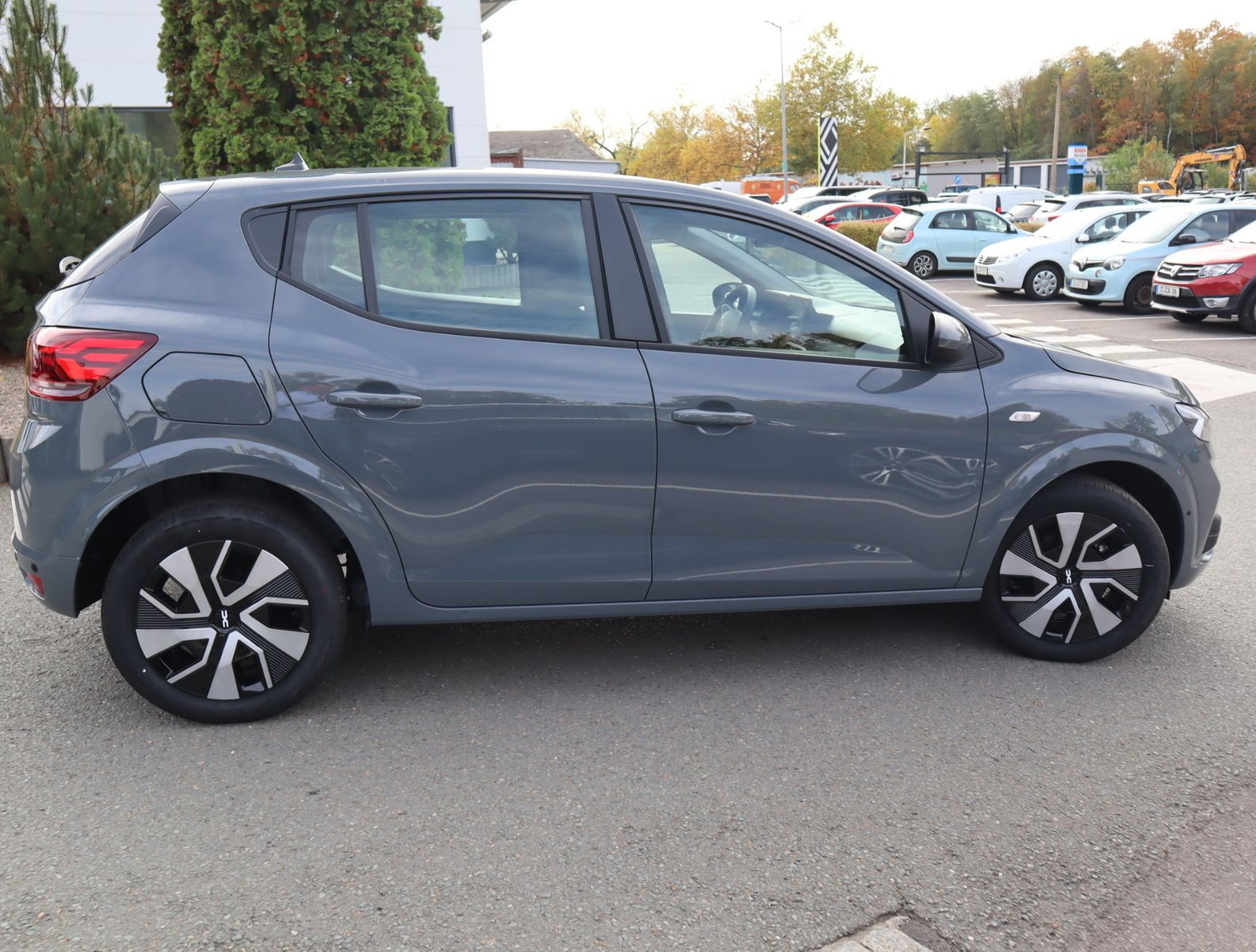 Dacia Sandero - Bild 7