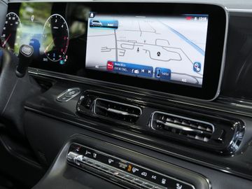 Mercedes V 250 - 12
