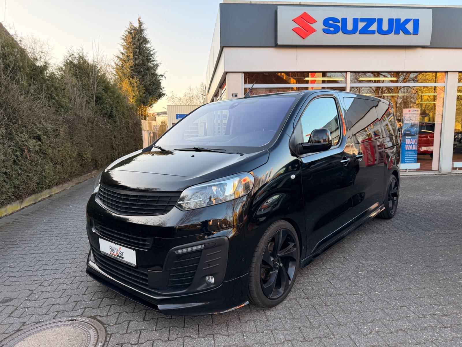 Opel Zafira Life Tourer M 6-SITZER LEDER Irmscher Umb